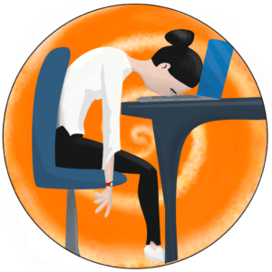 Femme épuisée, effondrée sur son ordinateur portable